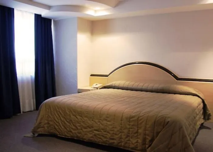 Porto Novo & Hotel México DF